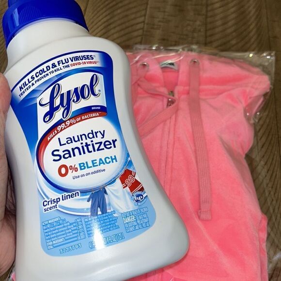 🩷 Barbie Neon Pink Velour Hoodie 2 Pockets. Adorable ☺️ - Picture 13 of 17